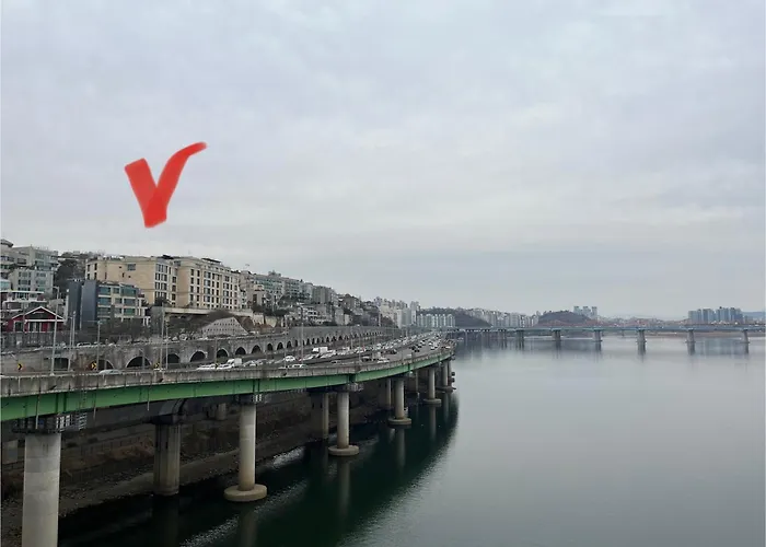 Un Village With River View, Seoul, Free Parking, Hannam *