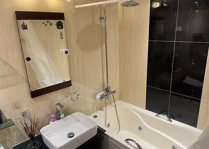 Un Village With River View, Seoul, Free Parking, Hannam Apartment