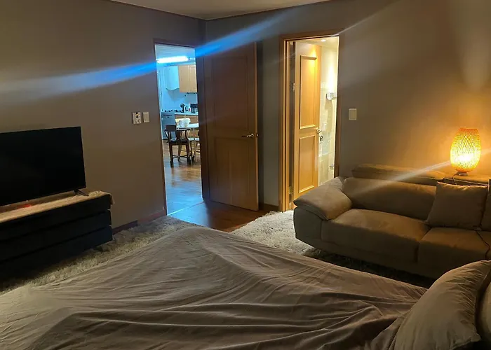 Un Village With River View, Seoul, Free Parking, Hannam Apartment