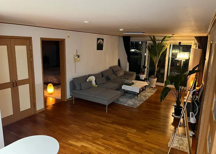 Apartment Un Village With River View, Seoul, Free Parking, Hannam *
